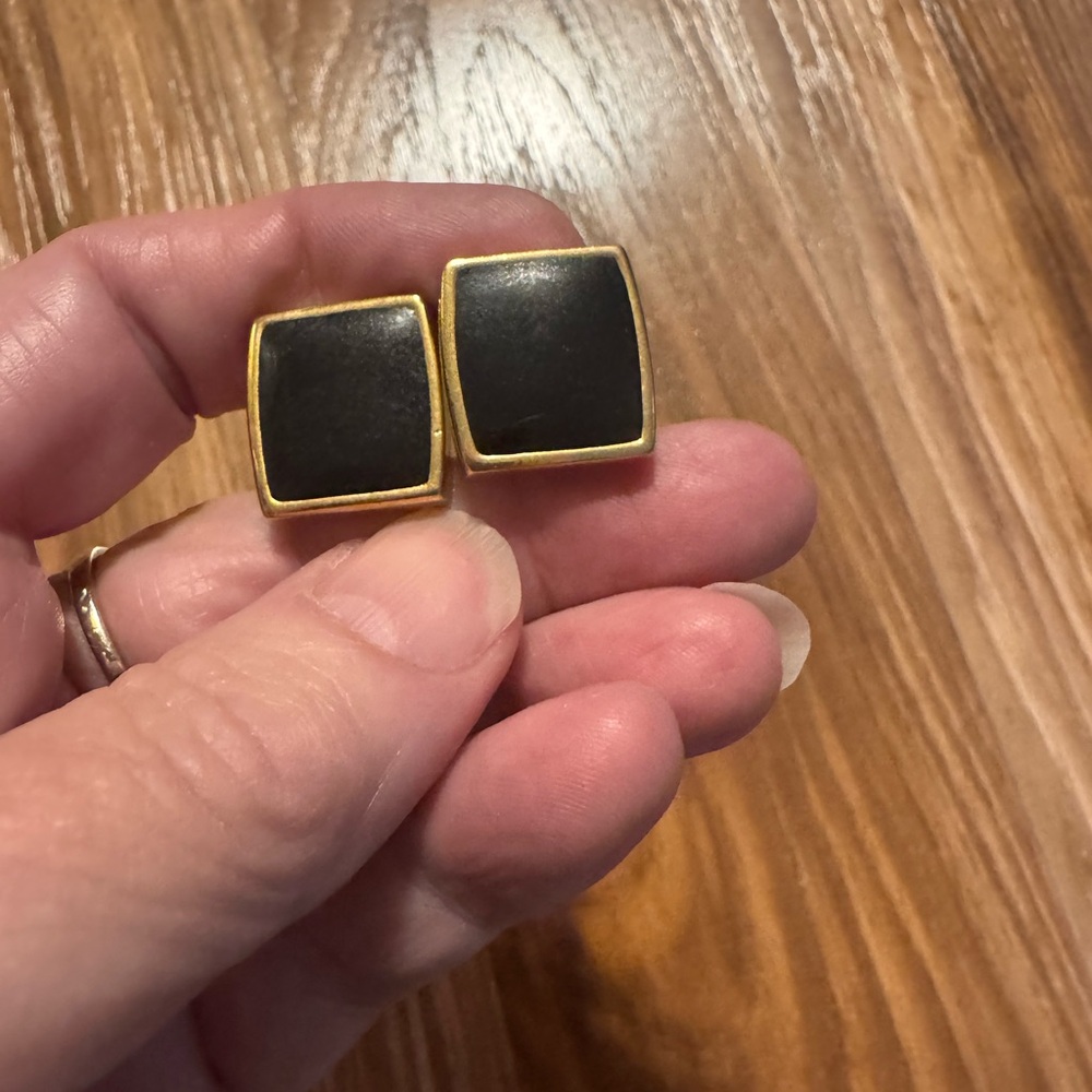 Chic Black and Gold Square vintage clip on Earrings